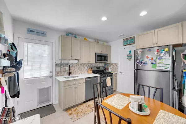 Seaside Heights, NJ 08751,307 Webster Avenue