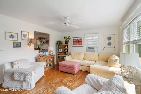 Point Pleasant, NJ 08742,529 Smith Drive