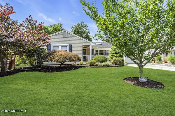 Point Pleasant, NJ 08742,208 Chatham Lane