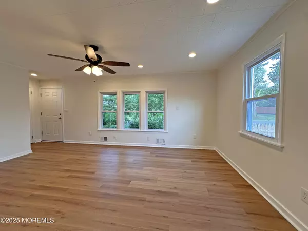 Middletown, NJ 07748,732 First Street
