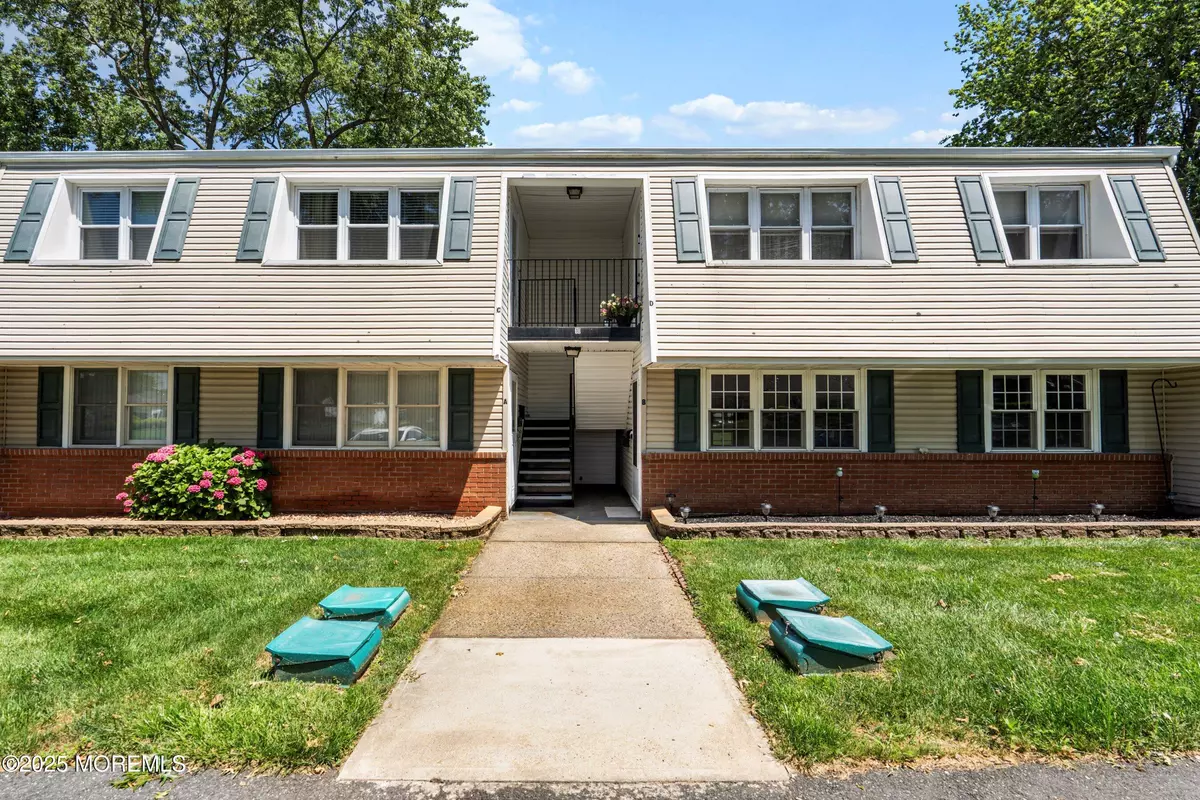 Matawan, NJ 07747,10 Haven Drive #B