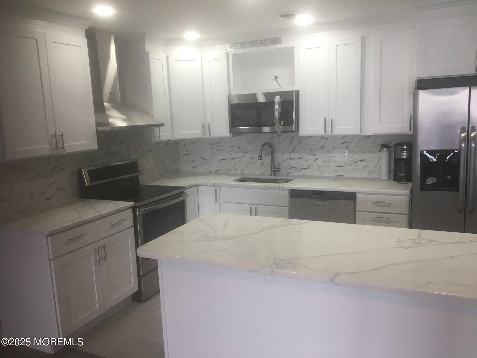 Toms River, NJ 08753,77 E Water Street #12