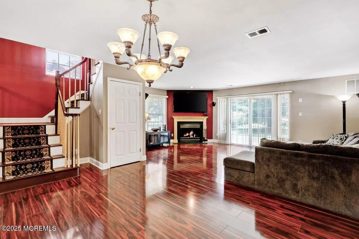 Freehold, NJ 07728,53 Grassmere Court #1