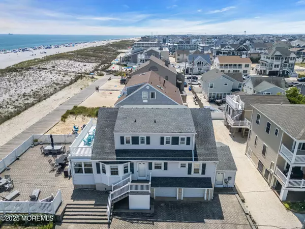 Lavallette, NJ 08735,2400 Ocean Front