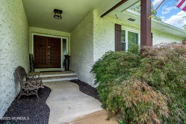 Brick, NJ 08724,588 Midwood Drive
