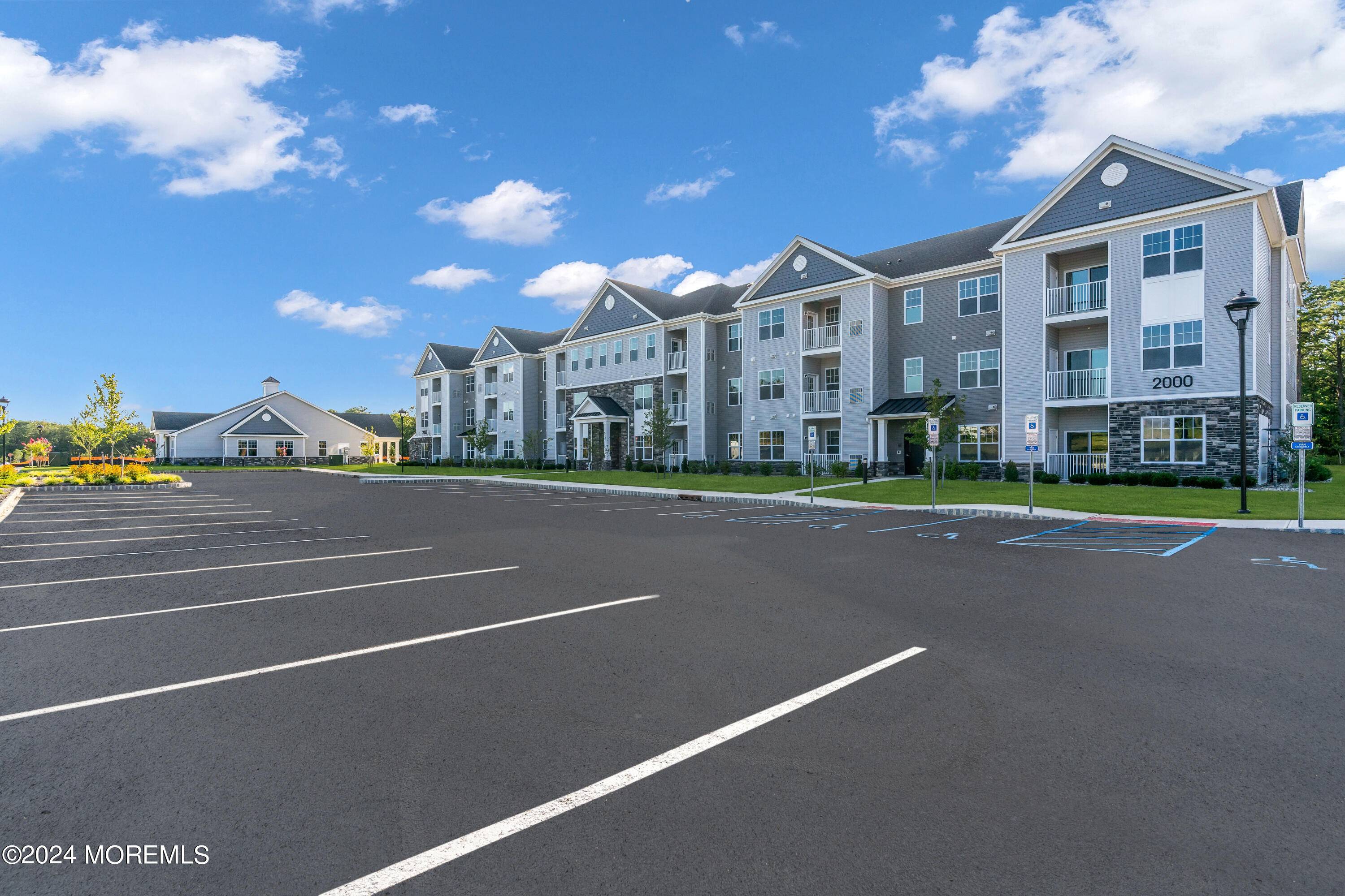 Barnegat, NJ 08005,750 Lighthouse Drive #3301
