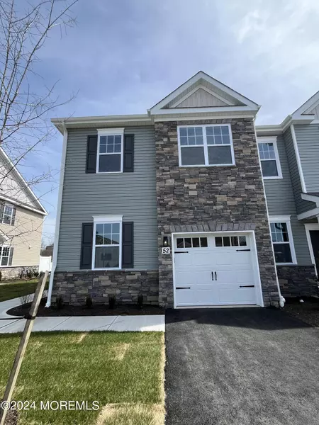 52 Chapel Lane, Wall, NJ 07753