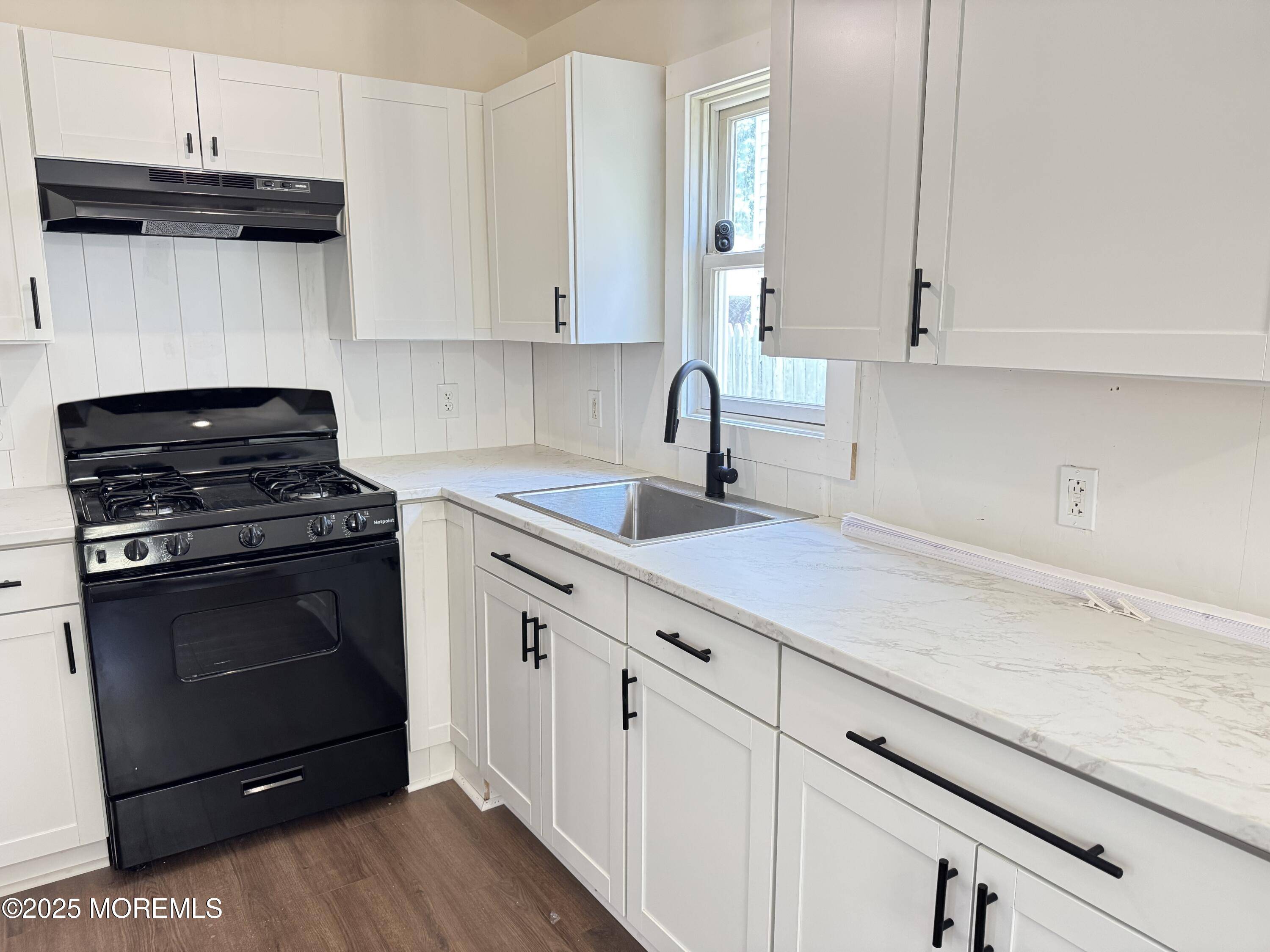 Brick, NJ 08723,17 Mayfair Court