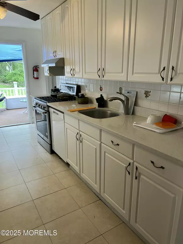 Deal, NJ 07723,105 Poplar Avenue