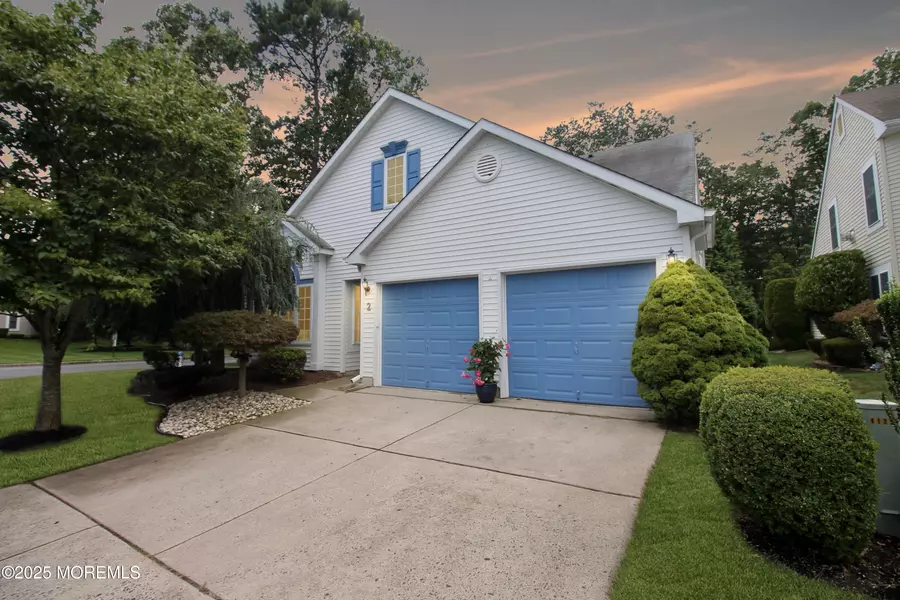 2 Dowing Lane, Jackson, NJ 08527