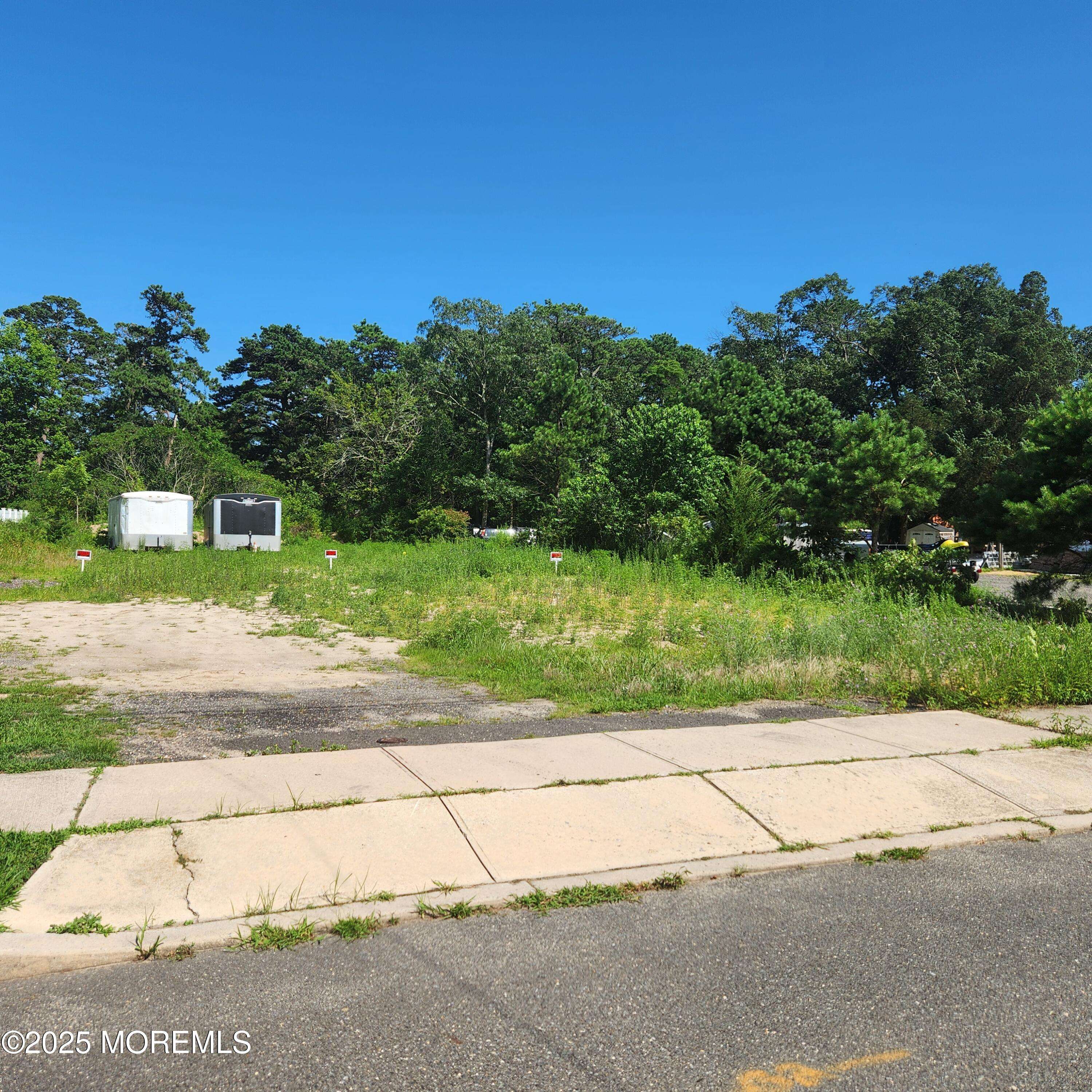 71 Homestead Road, Toms River, NJ 08753