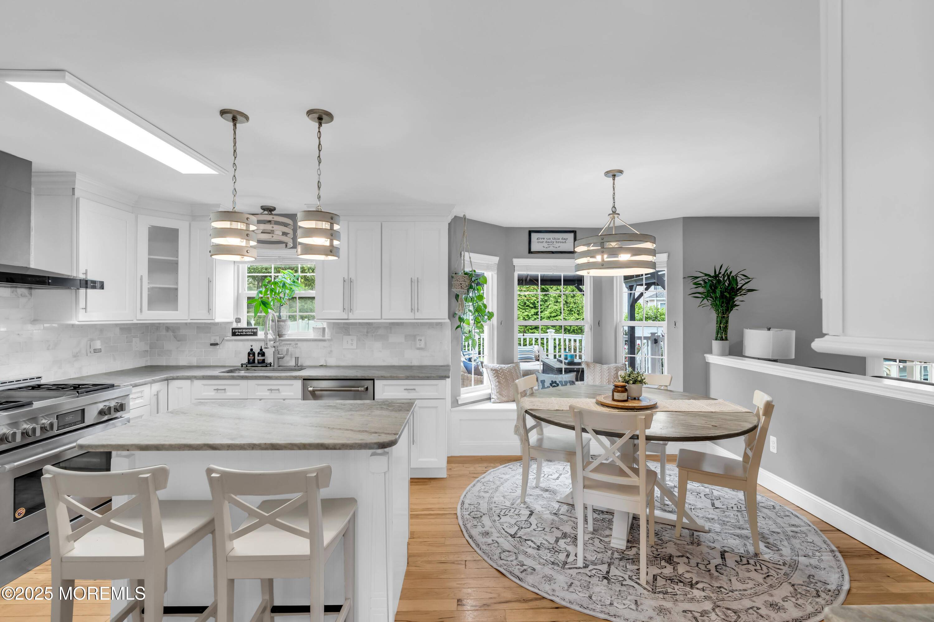 Manahawkin, NJ 08050,584 Pirate Lane