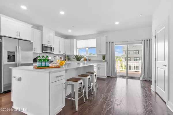 Tinton Falls, NJ 07724,15 Kelly Way