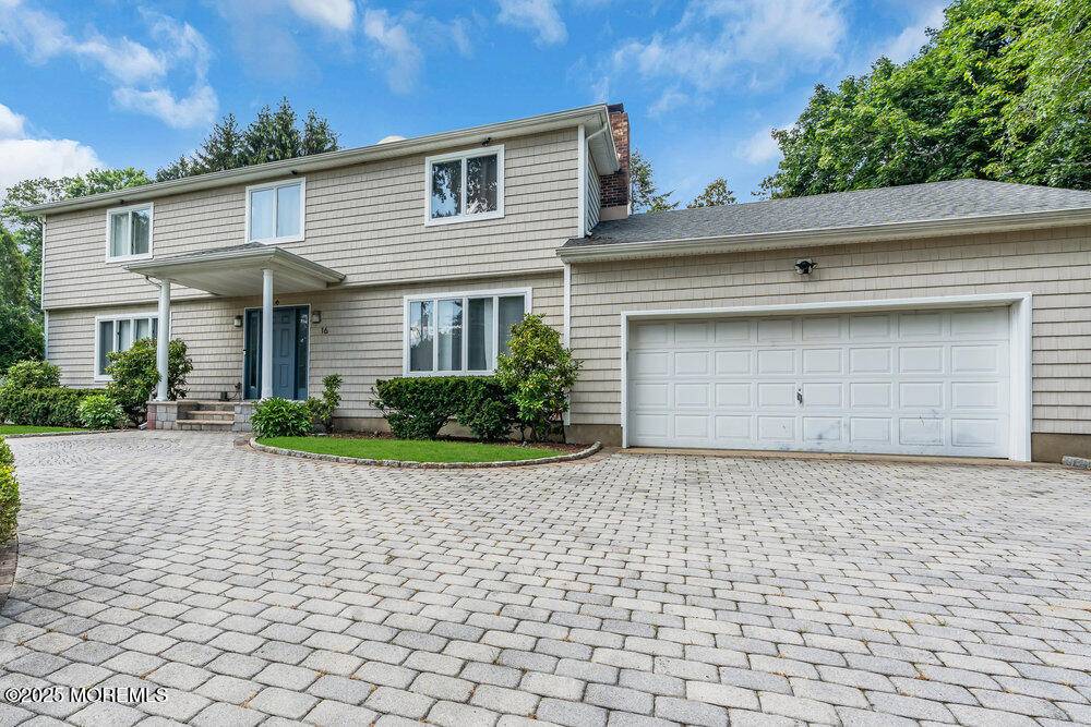 Eatontown, NJ 07724,16 Redfern Road