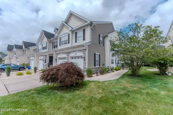 Jackson, NJ 08527,22 Brookfield Drive