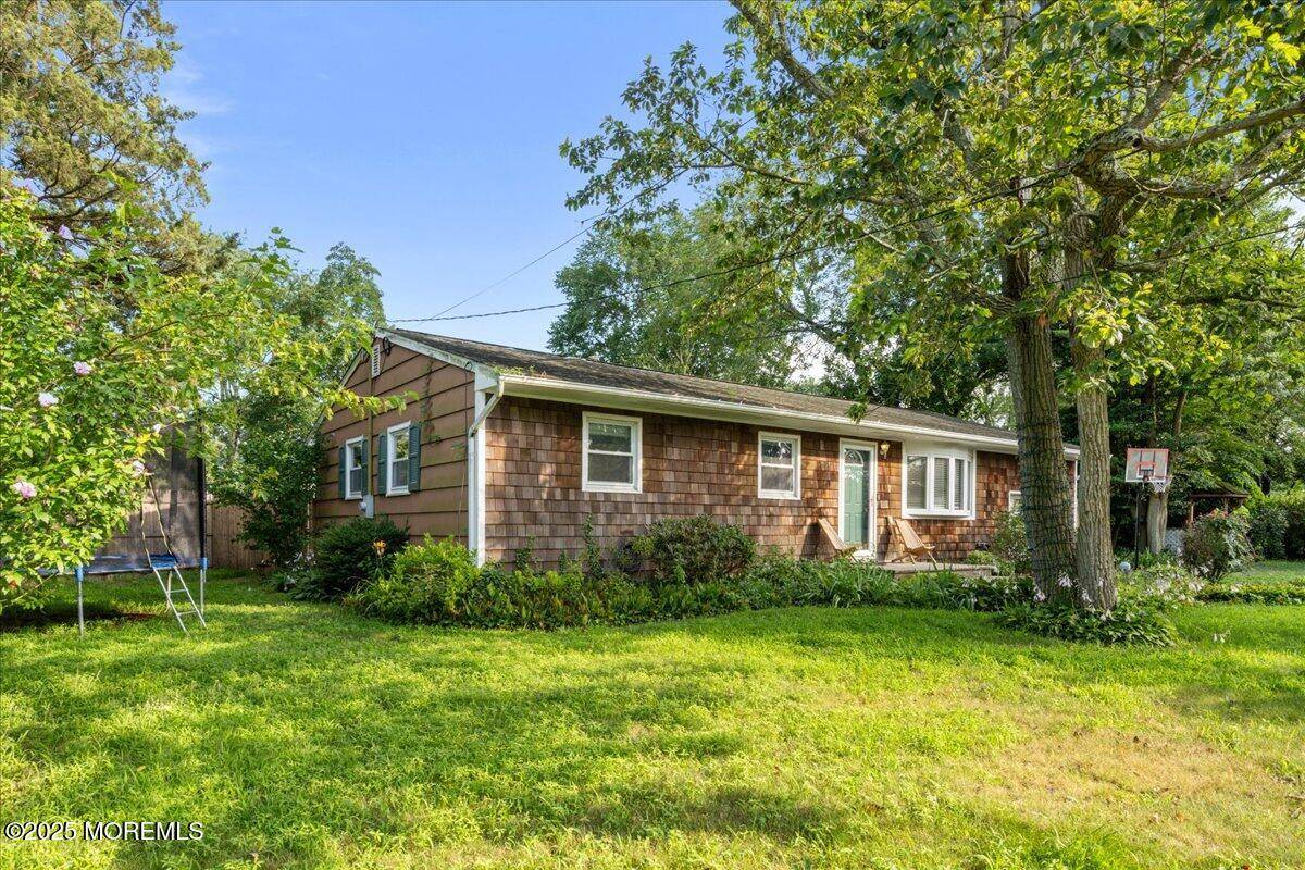 Toms River, NJ 08753,135 Larch Drive