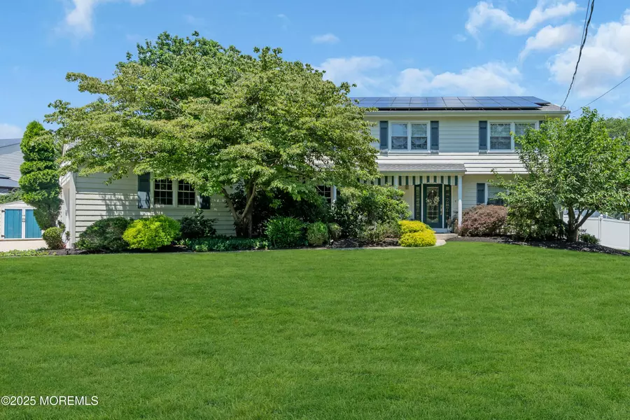 13 Bernice Drive, Freehold, NJ 07728