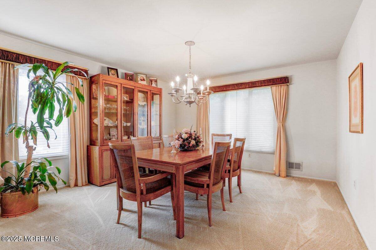 Morganville, NJ 07751,34 Knob Hill Road