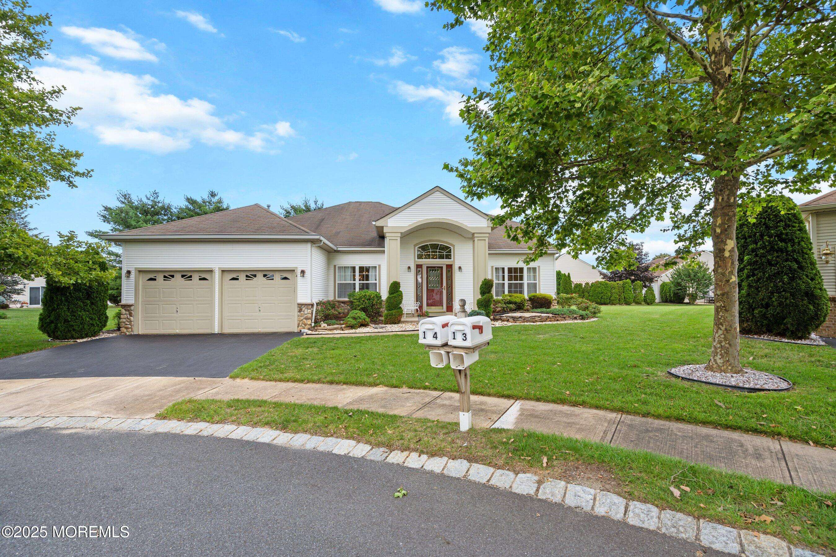 Manchester, NJ 08759,14 Beaumont Court