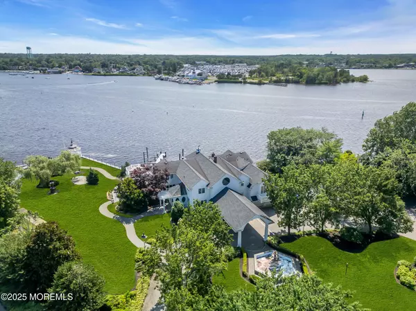Toms River, NJ 08753,35 Magnolia Lane