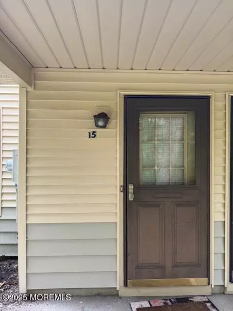 15 Bayberry Court, Jackson, NJ 08527
