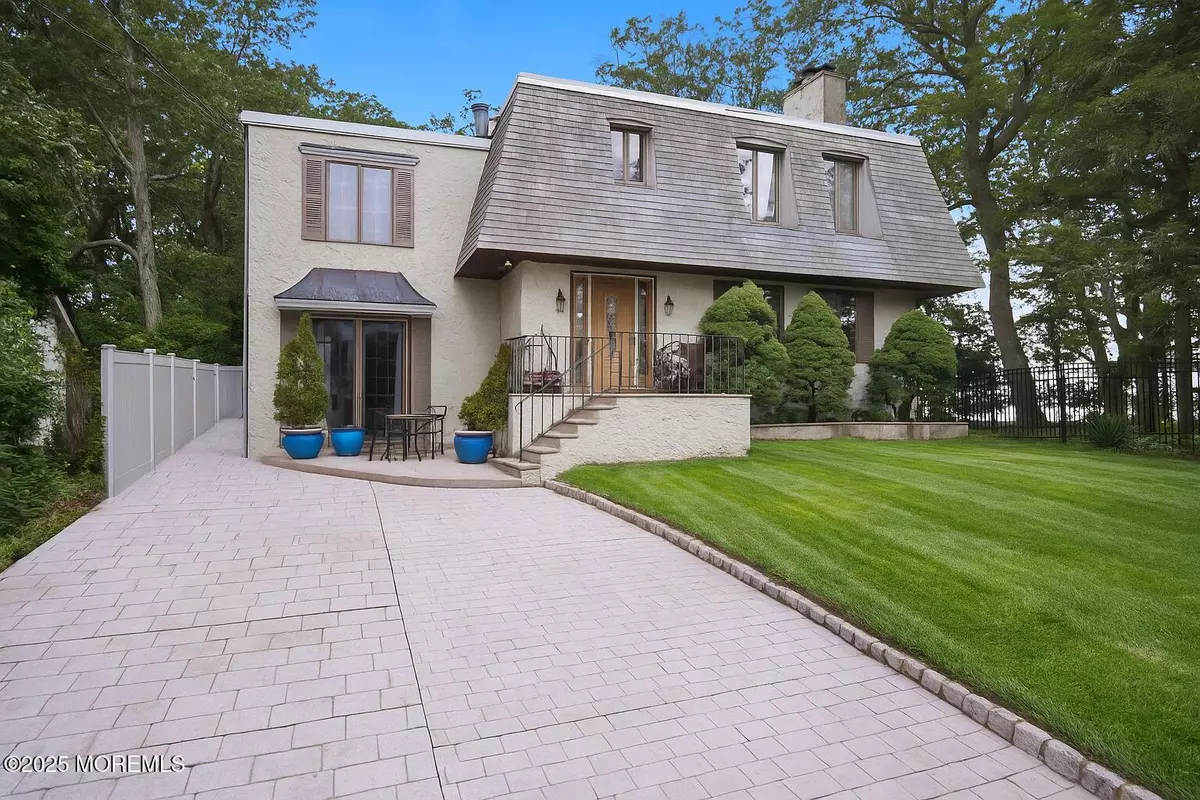 Brick, NJ 08723,10 W Riverside Drive