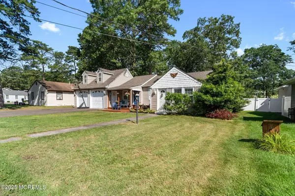 Forked River, NJ 08731,1206 Sylvania Avenue