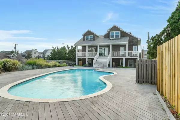 Bay Head, NJ 08742,551 East Avenue