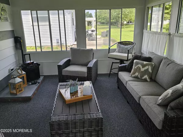 Toms River, NJ 08757,14 Marquis Street