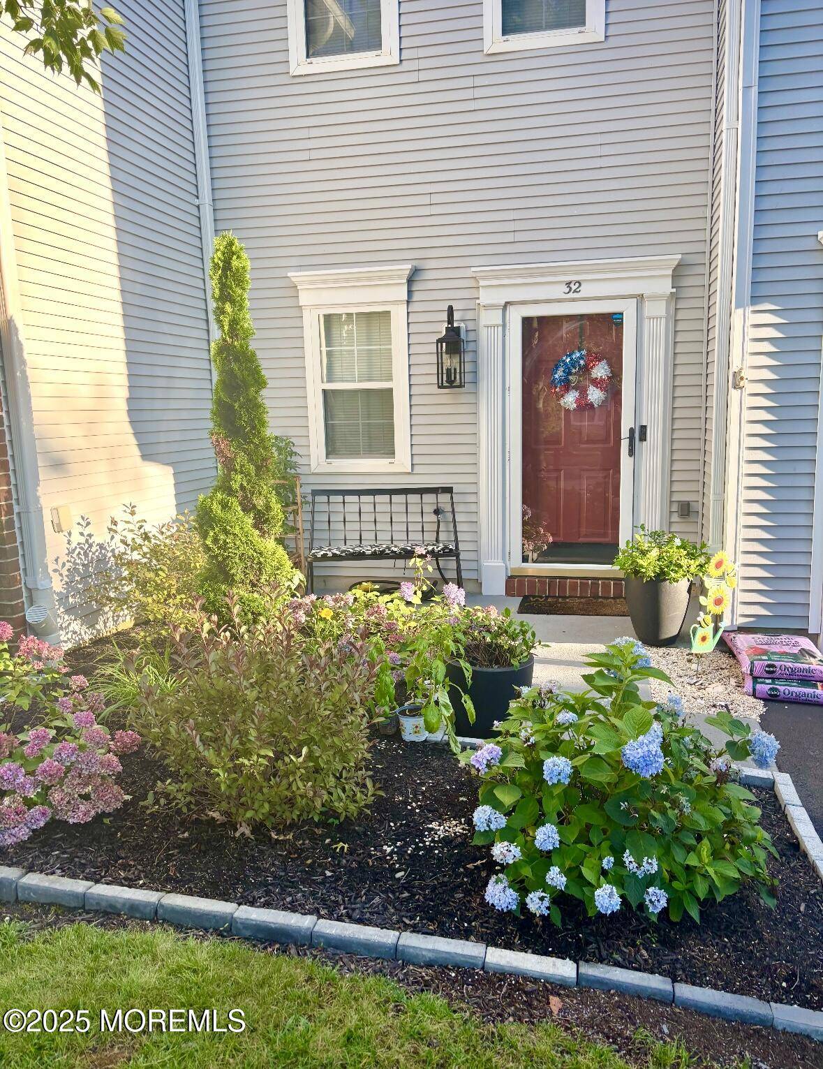 32 Picket Place, Freehold, NJ 07728