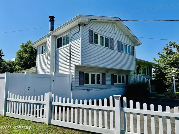 Middletown, NJ 07748,2 Palmer Road