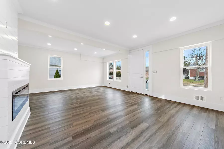 96 Maple Avenue, Eatontown, NJ 07724
