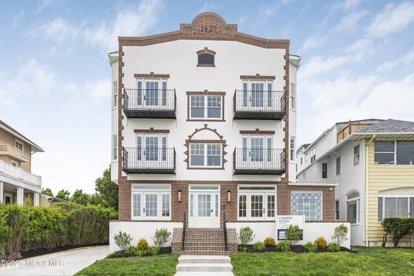 205 Edgemont Drive #2, Loch Arbour Village, NJ 07711