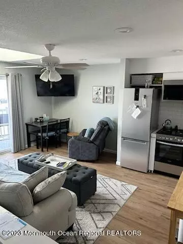Bradley Beach, NJ 07720,100 Ocean Avenue #13D