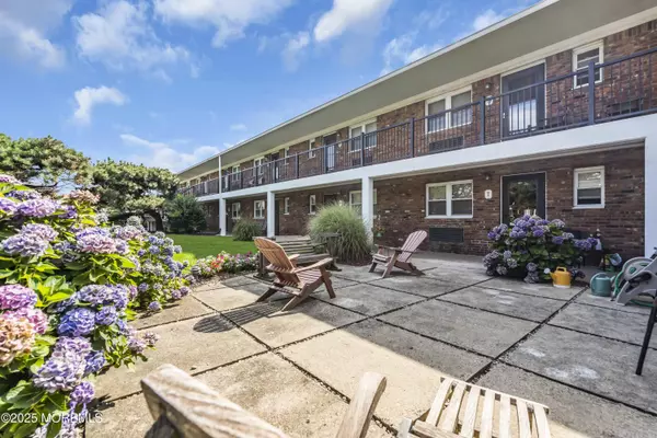 Long Branch, NJ 07740,548 Ocean Boulevard #12