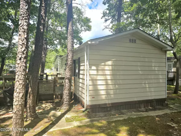 Jackson, NJ 08527,24 Gardenia Place