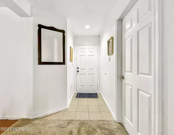 Freehold, NJ 07728,77 Poplar Place