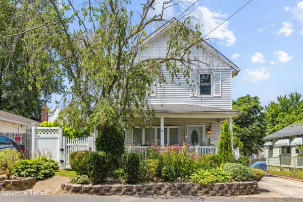 134 Hilltop Boulevard, Keyport, NJ 07735