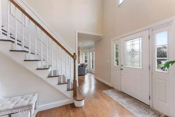 Howell, NJ 07731,68 Heritage Drive