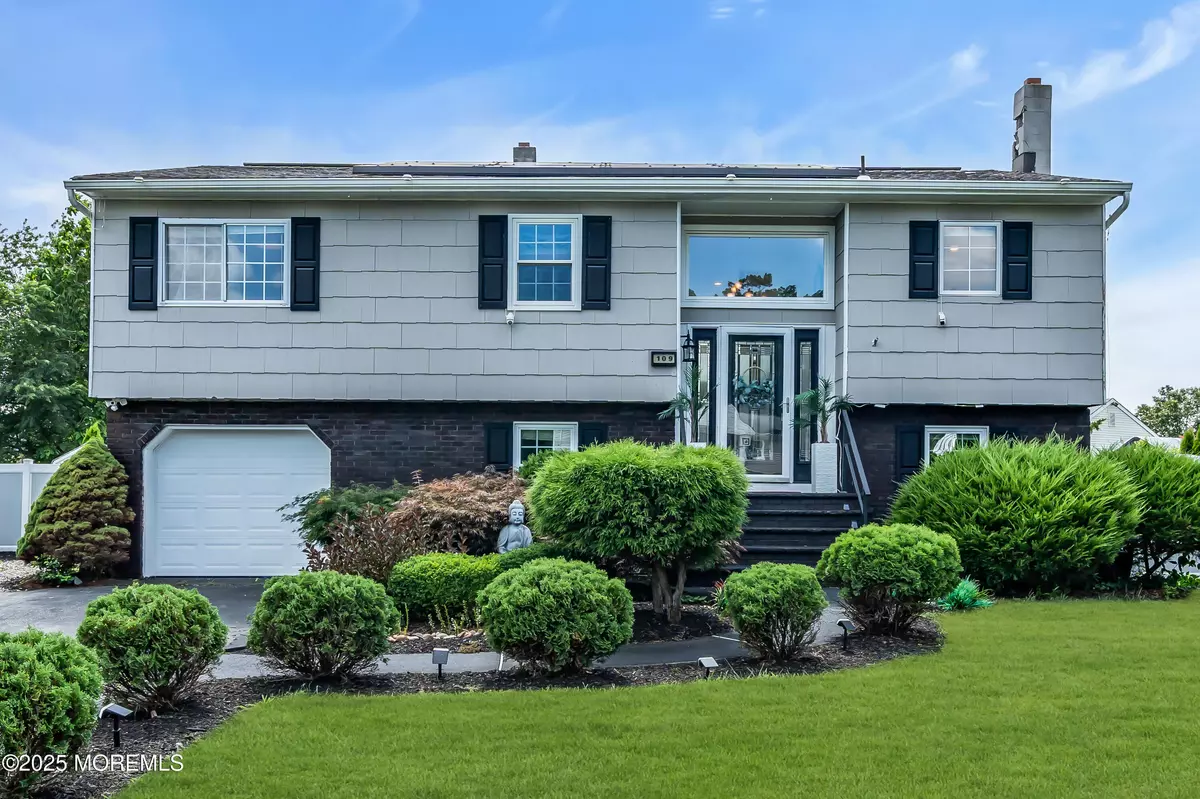 Toms River, NJ 08753,109 Twin Rivers Drive