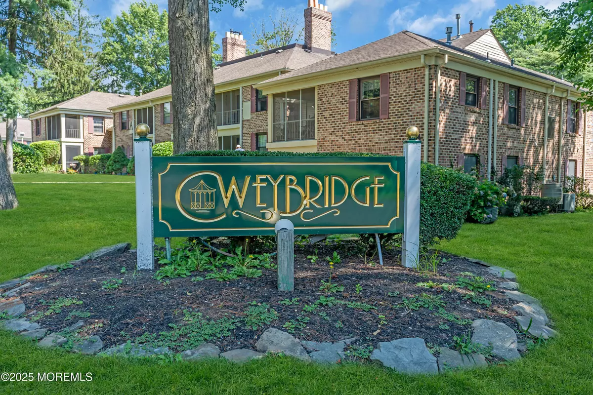Wall, NJ 07719,1838 Highway 35 #61
