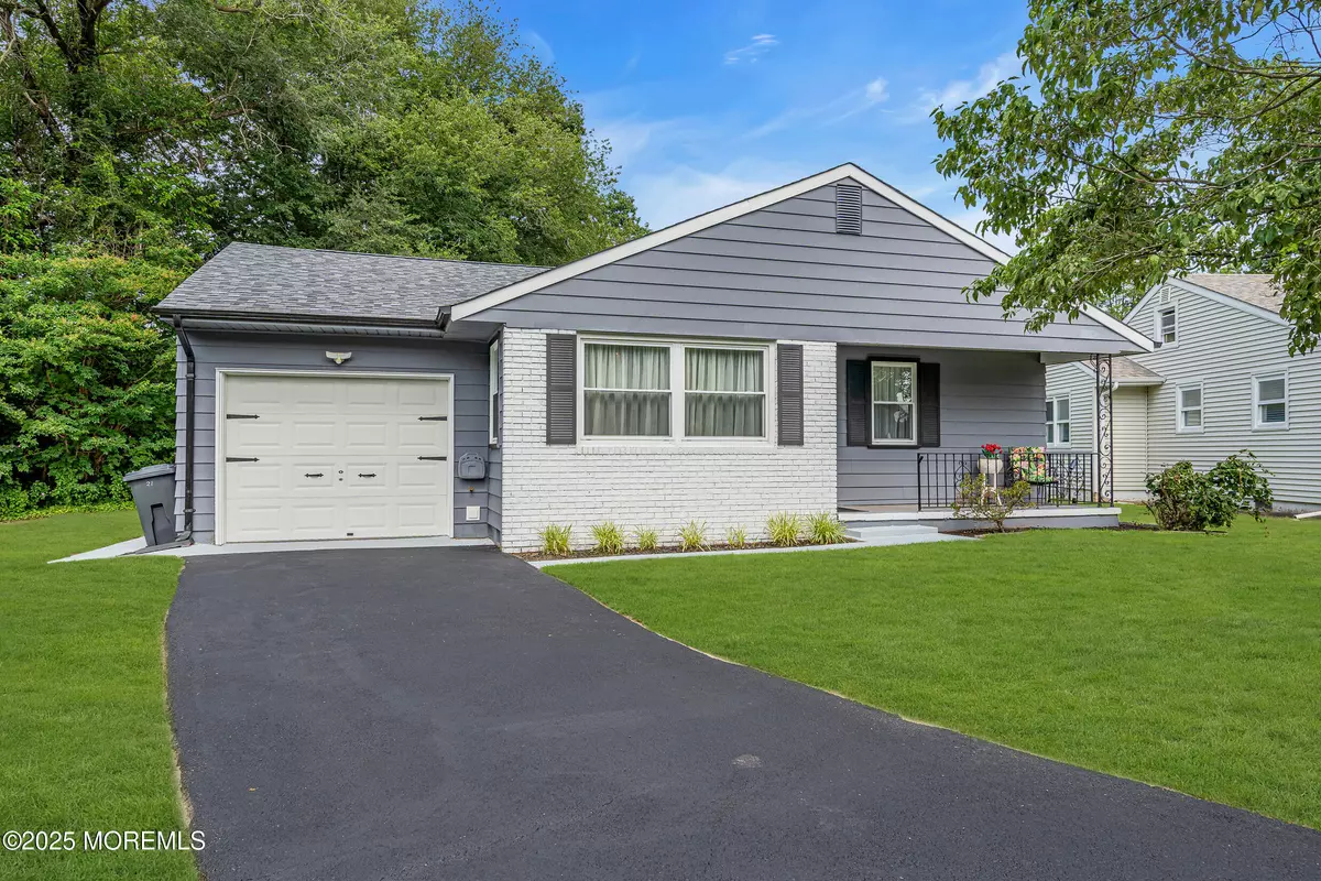 Toms River, NJ 08755,21 Sweet Williams Court