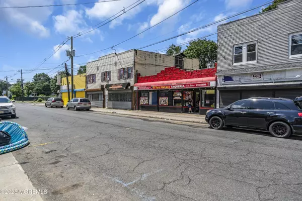 Plainfield, NJ 07062,1011 E 2nd Street