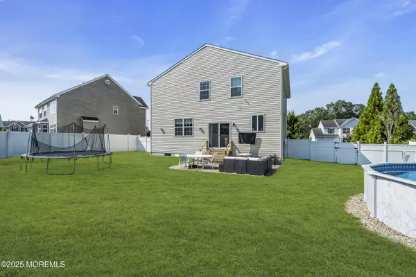 Barnegat, NJ 08005,6 Hopper Avenue