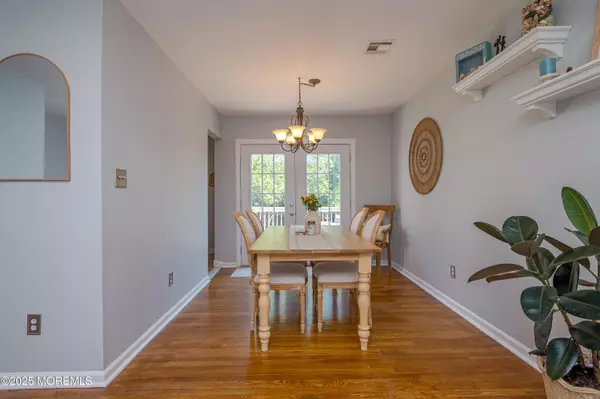 Toms River, NJ 08753,1468 Randolph Street