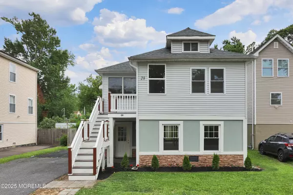 Keansburg, NJ 07734,28 Evergreen Place