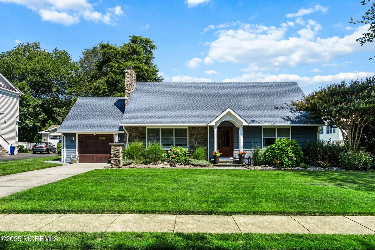 Spring Lake Heights, NJ 07762,1204 Holly Place