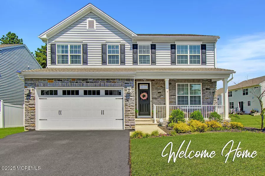 9 Lobelia Lane, Old Bridge, NJ 08857