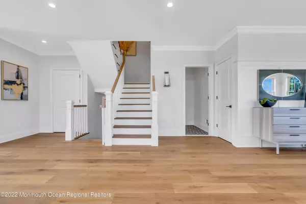 Eatontown, NJ 07724,118 Eagle Way