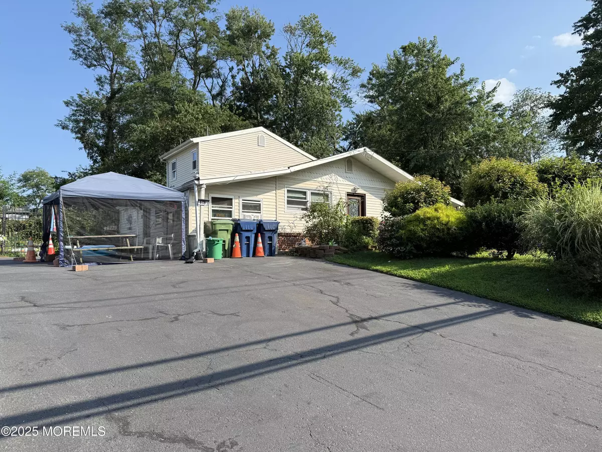 Neptune Township, NJ 07753,608 Wayside Road